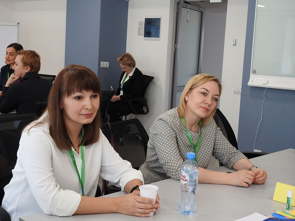 На площадке ЦНППМПР «Учитель будущего» стартовала работа выездной проектной сессии Свердловской области