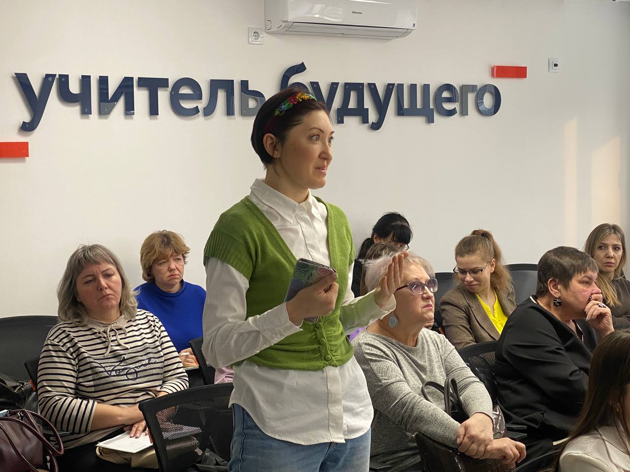 «Знаменательные даты Свердловской области»: в «Учителе будущего» продолжается проект методический спутник классного марафона